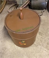 Vintage wooden milk bucket with lid - is missing