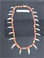 NORTHERN PLAINS SIOUX STYLE COYOTE TOOTH NECKLACE