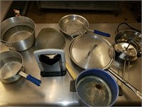 KITCHEN ITEMS: STAINLESS SKILLET, FOOD MILL,