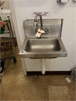 STAINLESS HAND SINK W/ TOWEL & SOAP DISPENSER