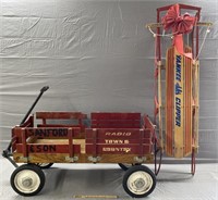 Radio Town & Country Wagon, Flexible Flyer Sled