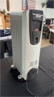 DeLonghi radiator space heater