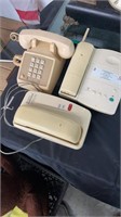 Lot of three old land line telephones