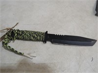 AUS-6 KNIFE