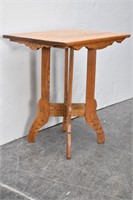 Oak Side Table w/Carved Legs & Edges Vintage