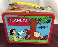 Vintage Peanut's Lunchbox by Thermos,1973