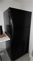 Frigidaire Refrigerator Freezer Black 18.2 cuft