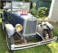 1925 Chevy w/ Canopy Frame