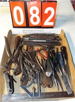 Lot: Chisels, Pliers, Punches