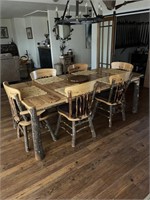 Hickory Log Dinning Table & Chairs
