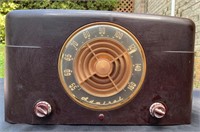 Vintage 1950 Admiral Record Player & AM Radio