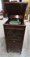 Antique Edison Disc Phonograph Model C150 19