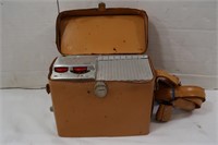 Vintage Revere "400" Portable Radio w/Leather