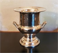 Oneida Silver Plated Vase Urn Trophy