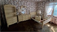 French Provincial 4Pc Wood Bedroom Set