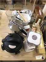 Assorted Kitchen Items (Pressure Cooker, Blender,