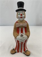 Vintage porcelain clown standing with Hands