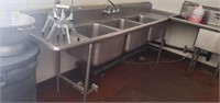 Deep 3 Tub Sink with left and right drainboards