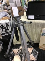 Camera tripod