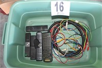 Tote w/Remotes, RCA Cables (U230)