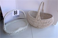 (2) White Wicker Baskets (U232)