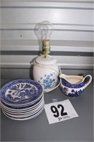 (9) Blue Willow 6" Plates & Creamer (U232)