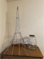 Glass Jar, Tower