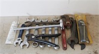 Lot of Assorted Wrenches - Asst Sizes