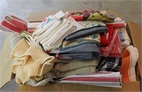 Lot of Assorted Linens
