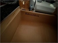 Ethan Allen Knee Hole Desk