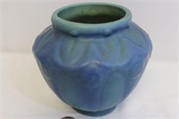 Early 1920s Van Briggle Arts & Crafts Leaves Vase