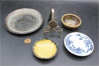 Collection of Vintage Dainty Things
