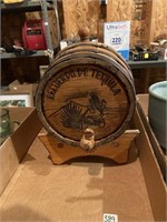 tequila wood barrel (small - souvenier?)