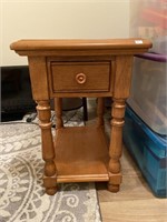 End table with single drawer
