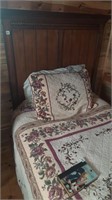 Complete Twin Bed and Comforter