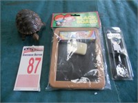 Alaska Collector Spoon, Small Black Board, Turtle