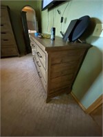 Kincaid Dresser 7-Drawer 66"L x 20"W x 31"H