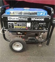 Blue DuroMax XP4400E Generator