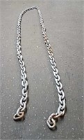 13ft x 2'' Chain W/ Two Attachments