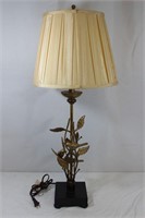 Metal Birds on Branches Lamp