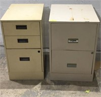 2 Metal File Cabinets M13C