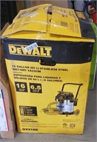 DeWalt 16 gallons stainless steel wet dry vacuum