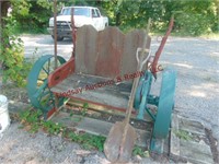 Handmade wagon wheel bench approx 59"x38"x51"-
