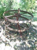 1 quad iron wagon wheel 25.5"