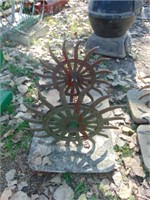 2 Yard art rotary wheels
