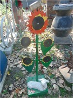 Metal & concrete Sunflower/lamb yard art