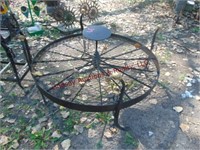 Metal wagon wheel table w/ hames legs 48"x 24"