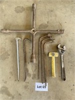Tractor Tire Tools, Crow Bars, Misc. Tire Tools