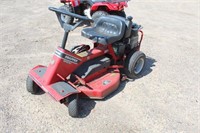 Snapper 300915BE Riding Lawn Mower