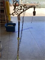 FLOOR LAMP W/ GREEN SLAG ACCENTS, UNTESTED